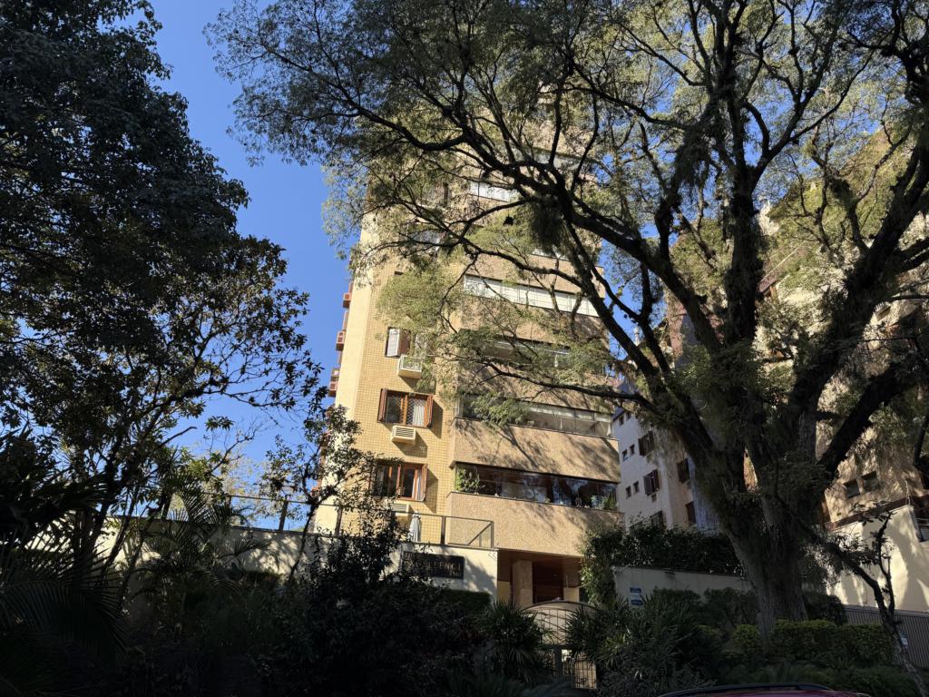 Apartamento 3 dormitórios