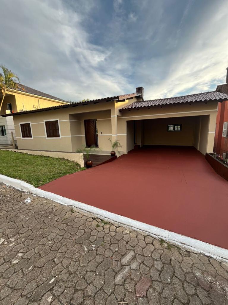 Casa de condomínio 3 dormitórios