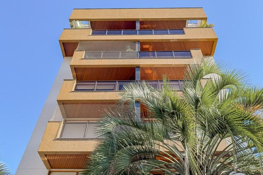 Apartamento 3 dormitórios