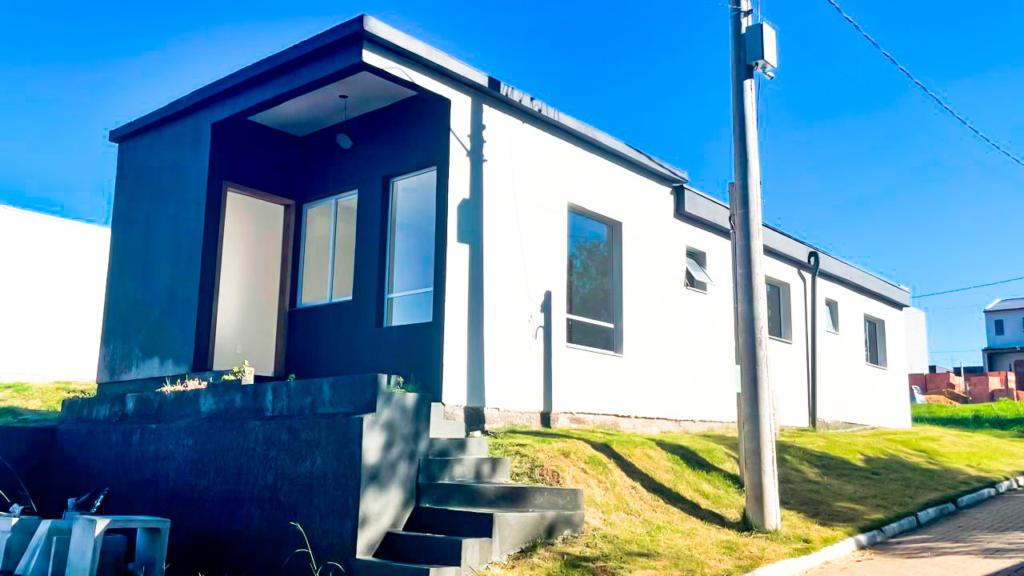 Casa de condomínio 2 dormitórios