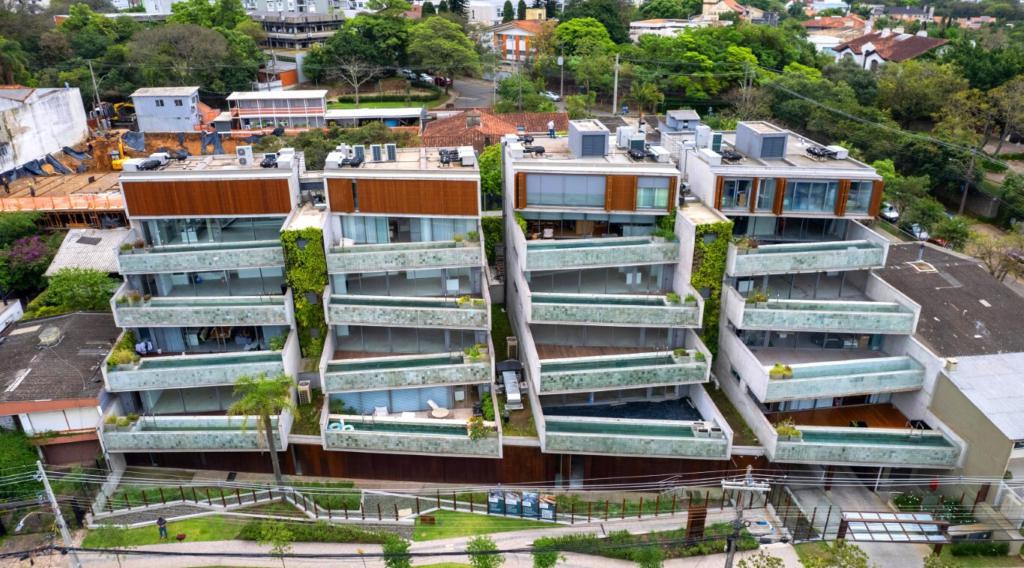 Apartamento 3 dormitórios