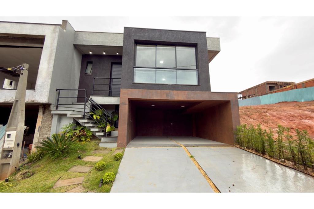 Casa de condomínio 3 dormitórios