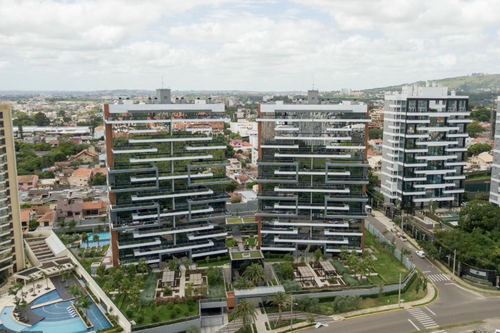 Apartamento 4 dormitórios