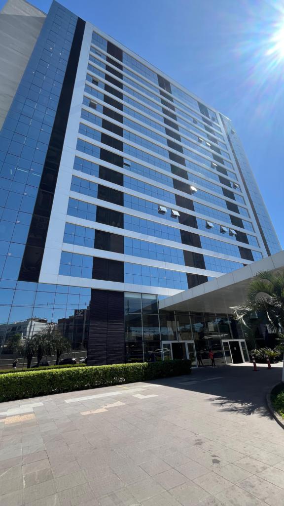 Conjunto Comercial / Sala