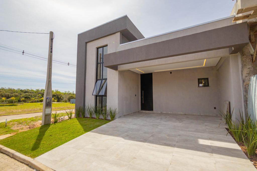 Casa de condomínio 3 dormitórios