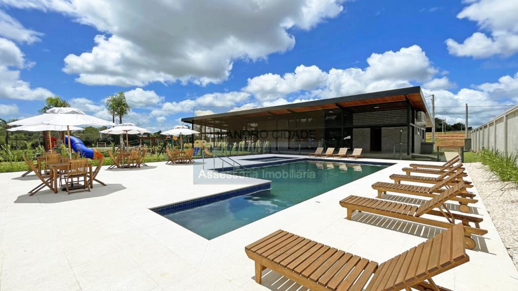 Terreno / Lote / Condomínio