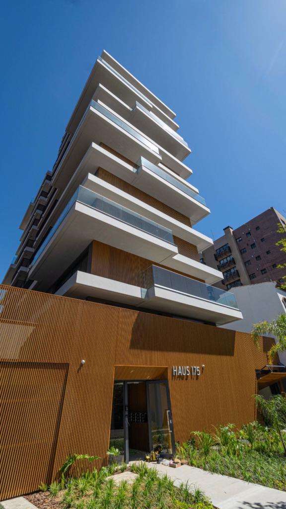 Apartamento 3 dormitórios