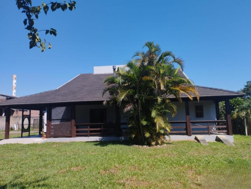 Casa de condomínio 3 dormitórios