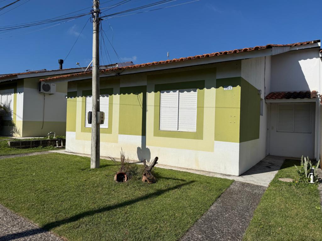 Casa de condomínio 2 dormitórios