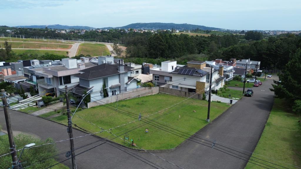 Terreno / Lote / Condomínio