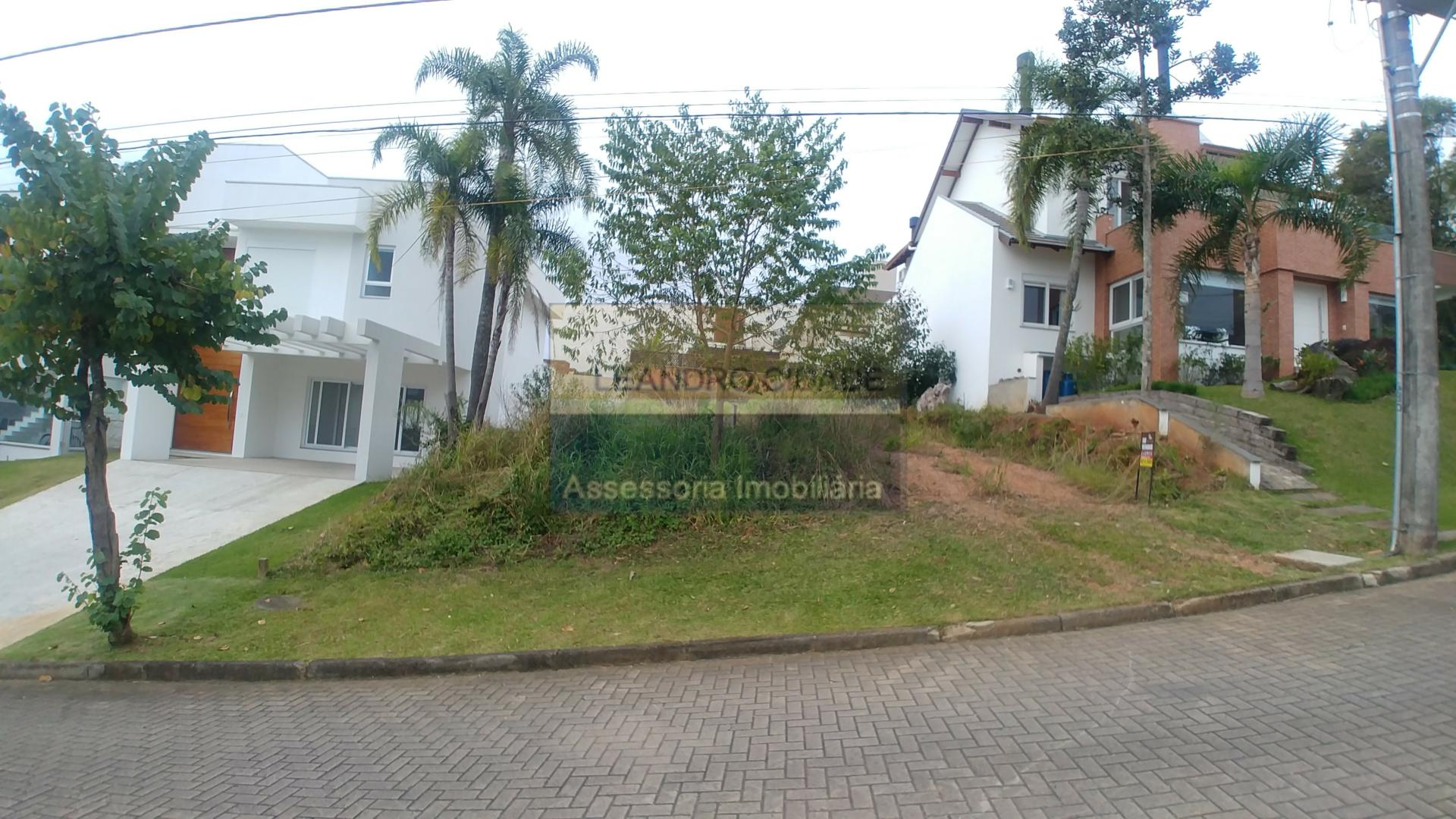 Terreno / Lote / Condomínio