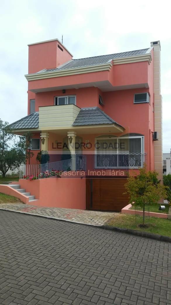 Casa de condomínio 3 dormitórios