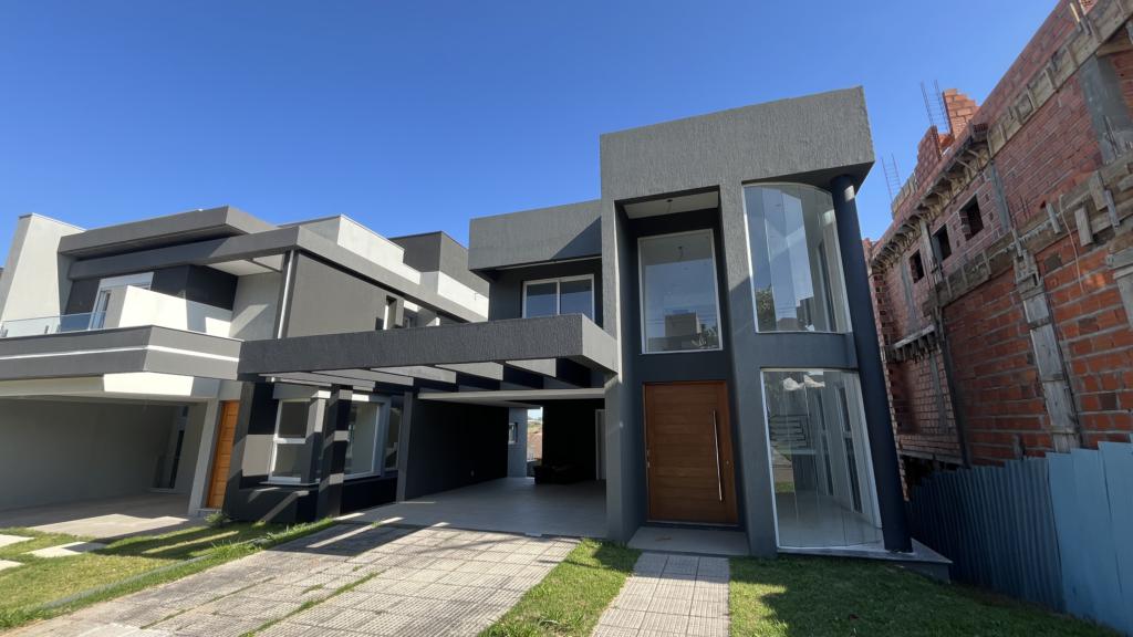 Casa de condomínio 4 dormitórios