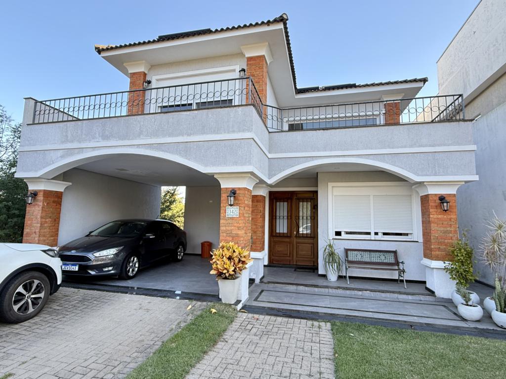 Casa de condomínio 4 dormitórios