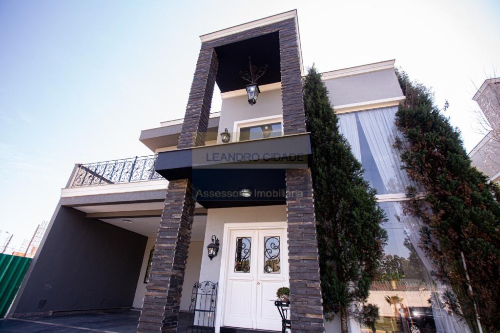 Casa de condomínio 3 dormitórios