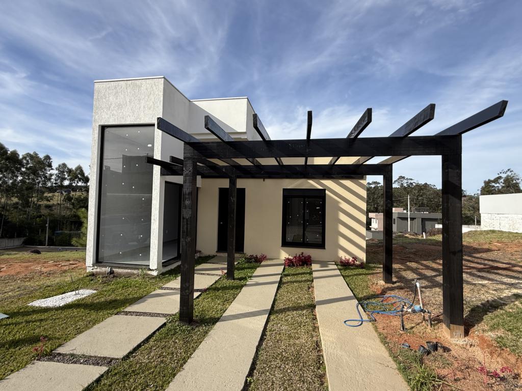 Casa de condomínio 3 dormitórios